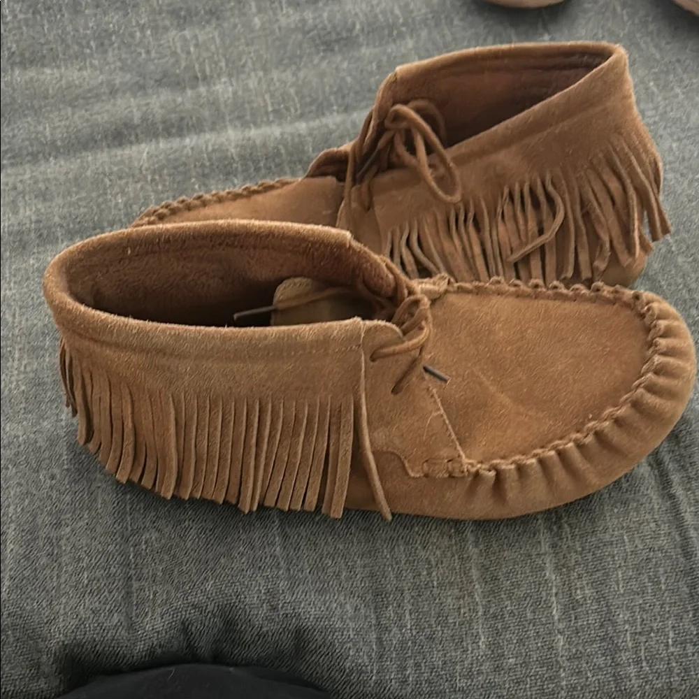 Brown Suede Moccasins with Wraparound Lacing - Picture 4 of 4